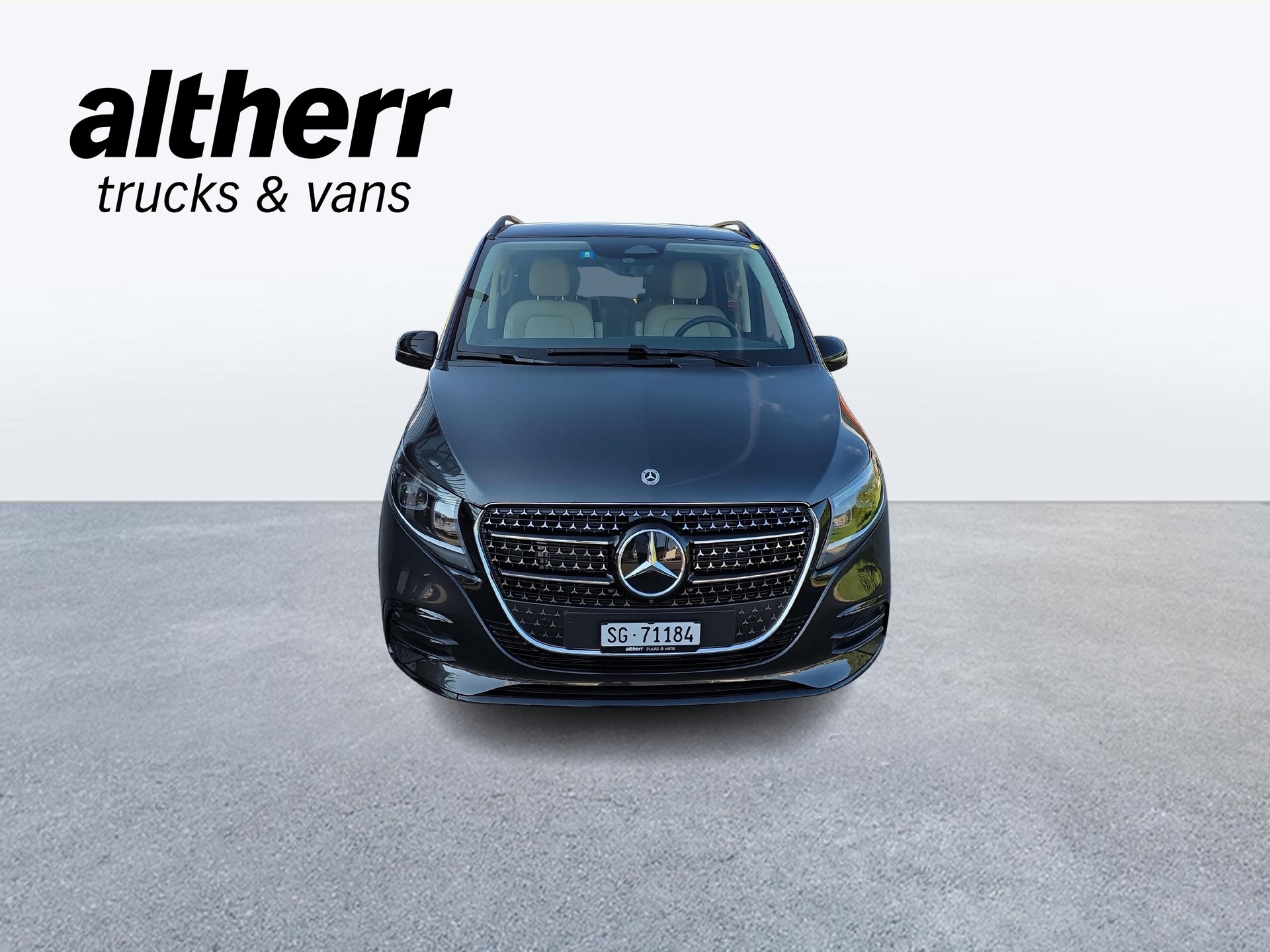 MERCEDES-BENZ V 300d Swiss Edition L 4x4 - 8