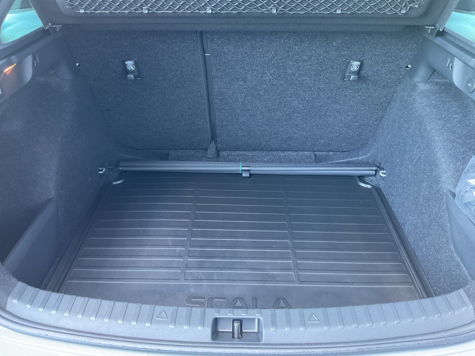 SKODA Scala 1.5 TSI Monte Carlo DSG - 14
