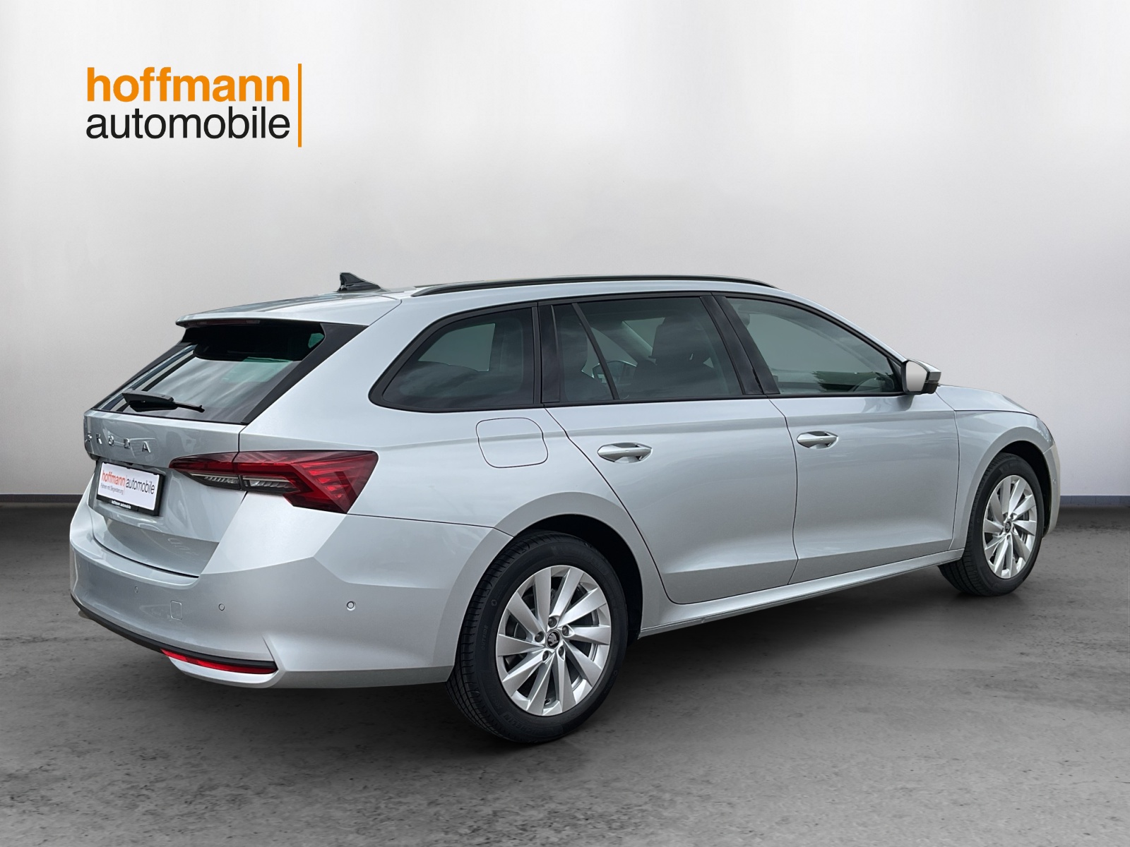 SKODA Octavia Combi 1.5 TSI mHEV DSG Selection - 4