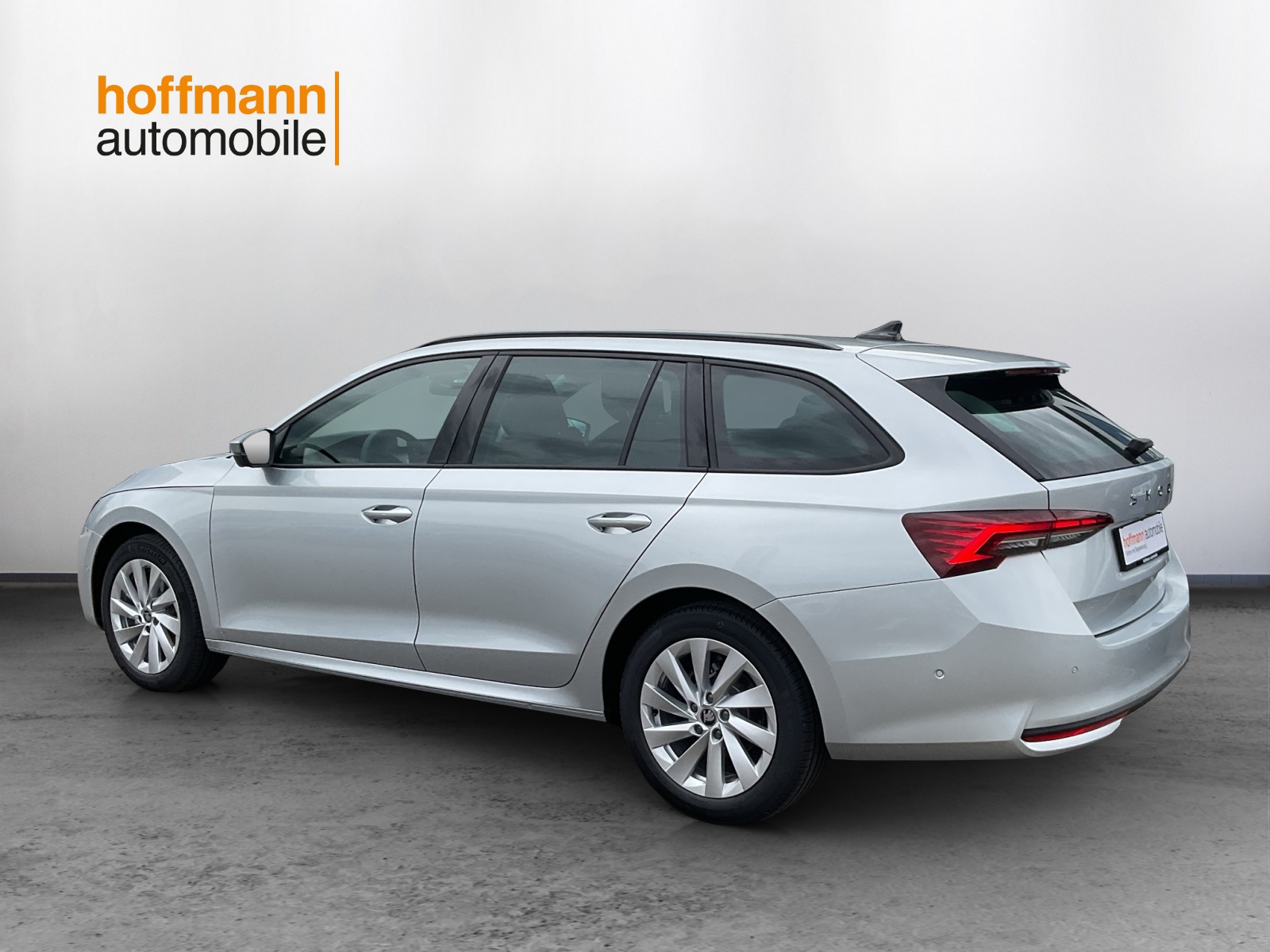 SKODA Octavia Combi 1.5 TSI mHEV DSG Selection - 6
