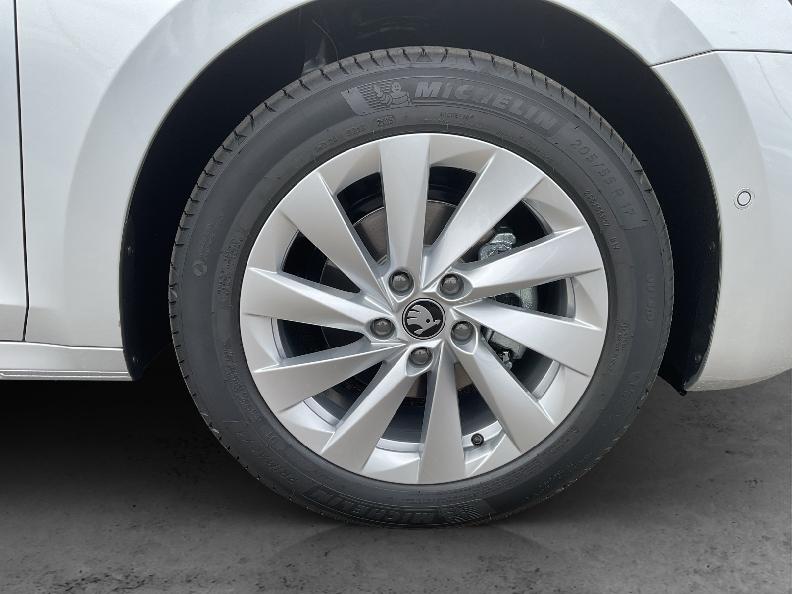 SKODA Octavia Combi 1.5 TSI mHEV DSG Selection - 14