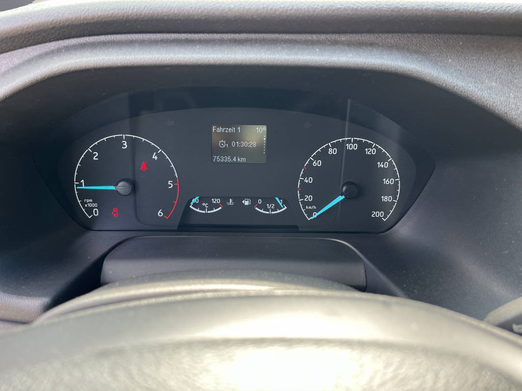 FORD Transit Custom Van 300 L1 2.0 TDCi - 11