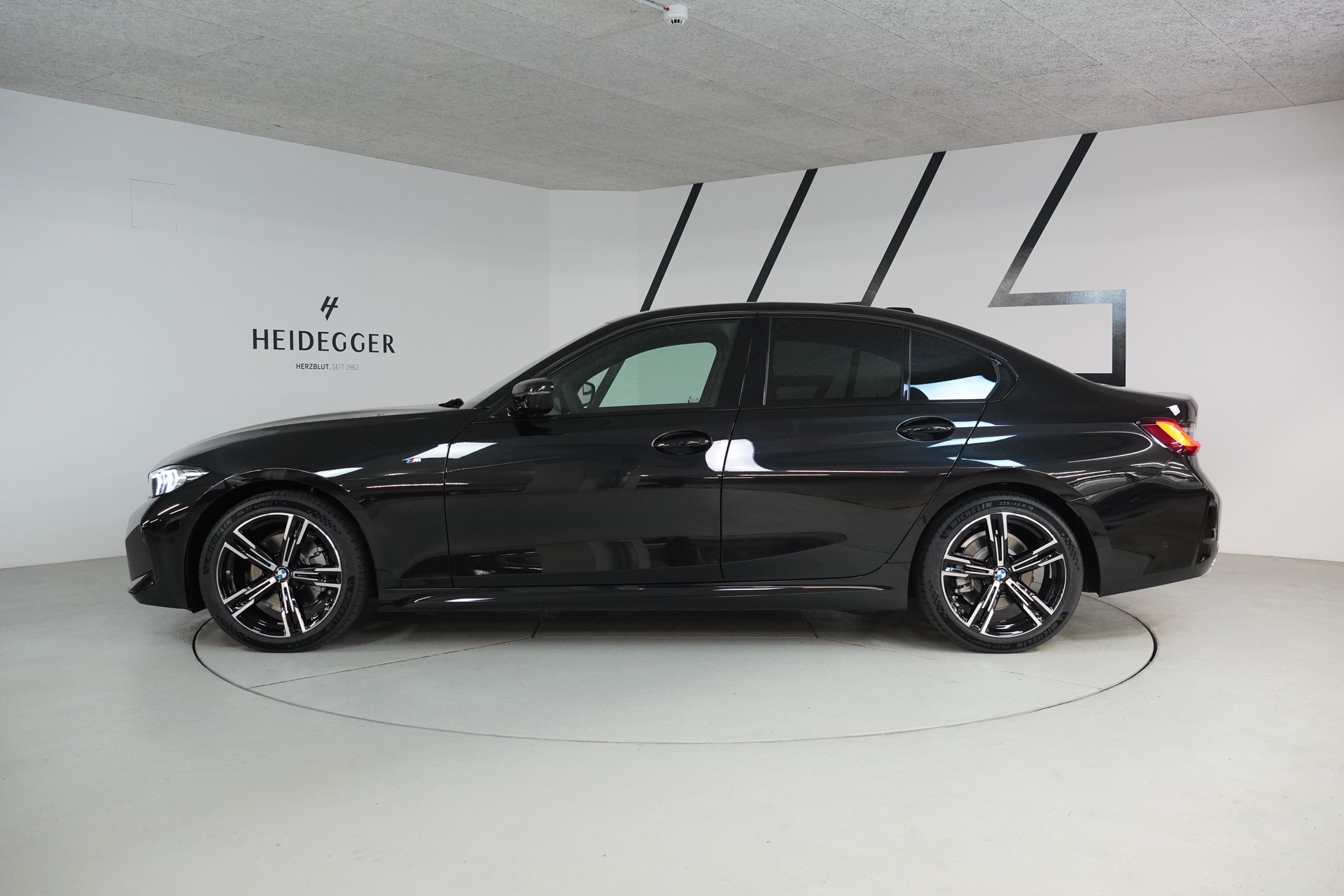 BMW 320d xDrive 48V Steptronic M Sport - 4