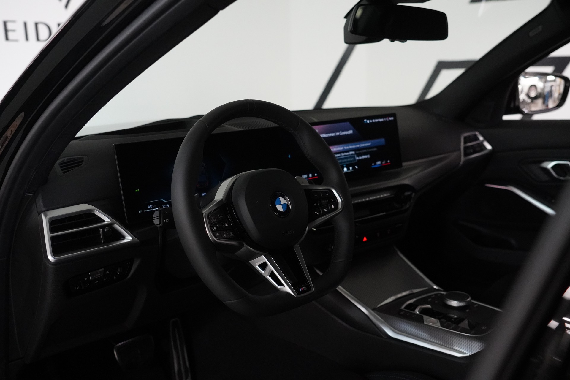 BMW 320d xDrive 48V Steptronic M Sport - 23