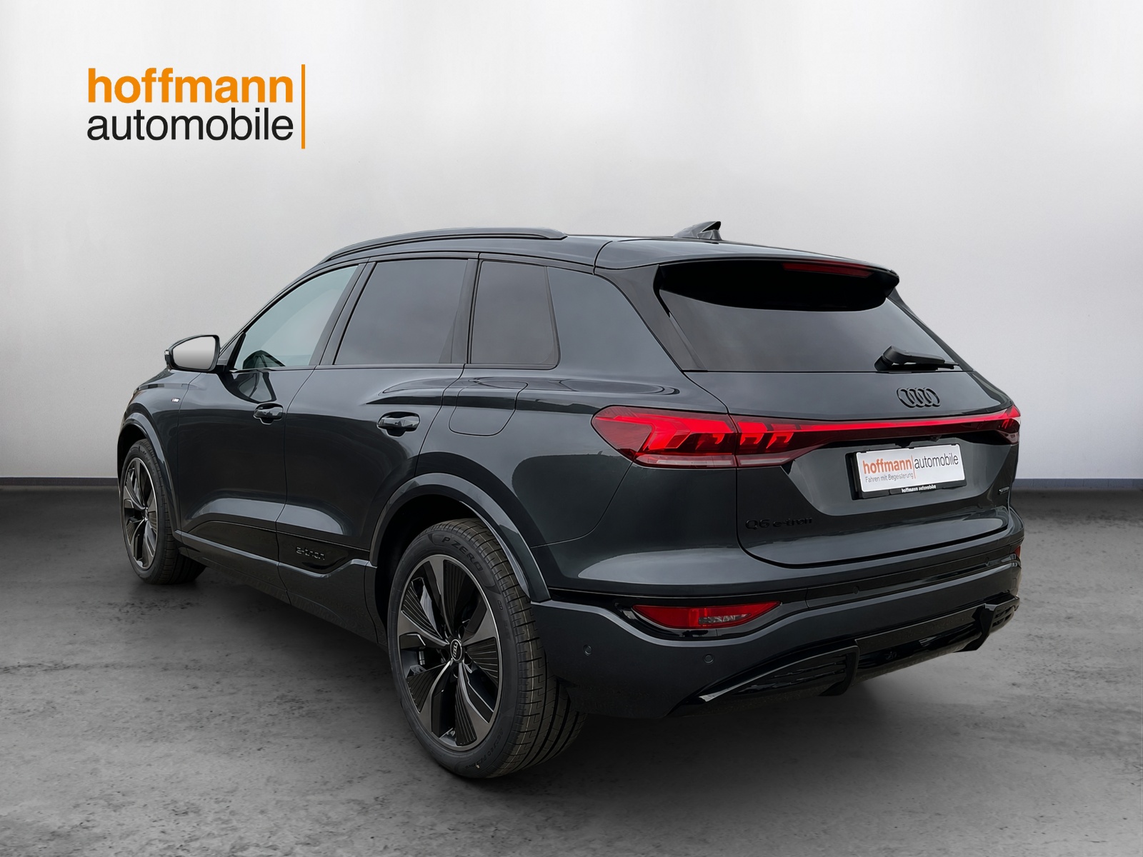 AUDI Q6 e-tron quattro - 6