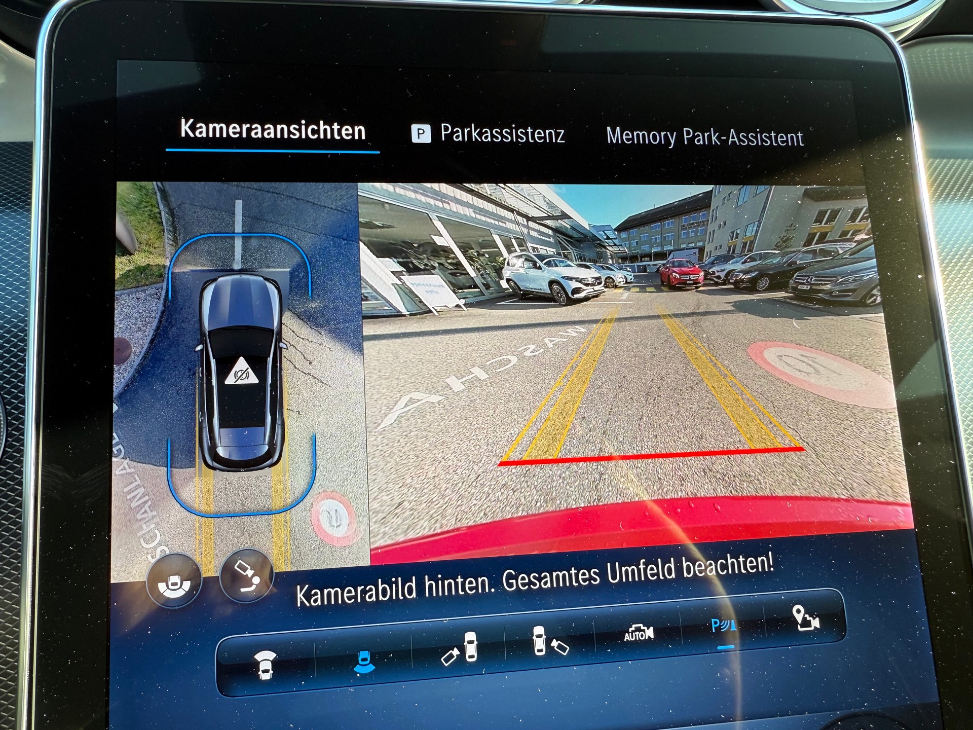 MERCEDES-BENZ GLC 300 e 4M 9G-Tronic - 15