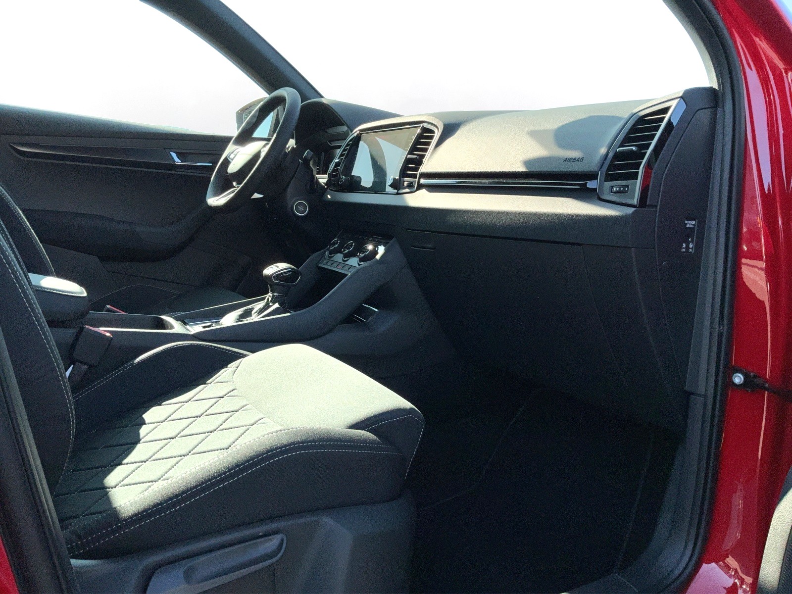 SKODA Karoq 2.0 TSI SportLine 4x4 DSG - 14