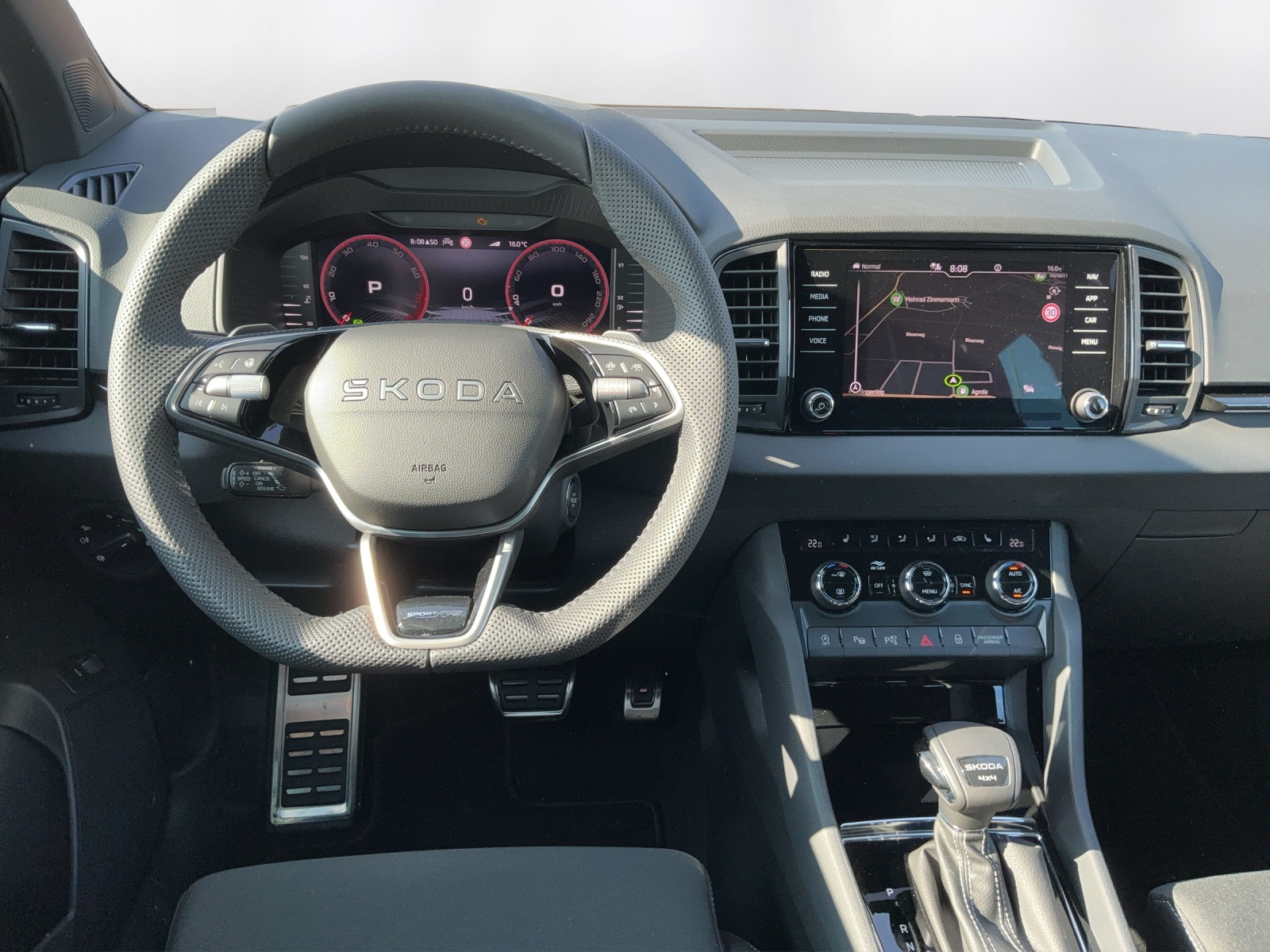 SKODA Karoq 2.0 TSI SportLine 4x4 DSG - 7