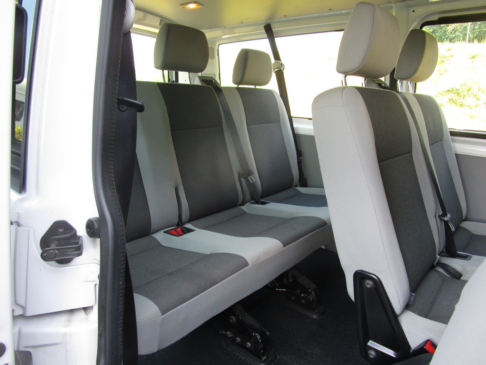 VW T5 2.0 TDI BMT 4Motion - 12