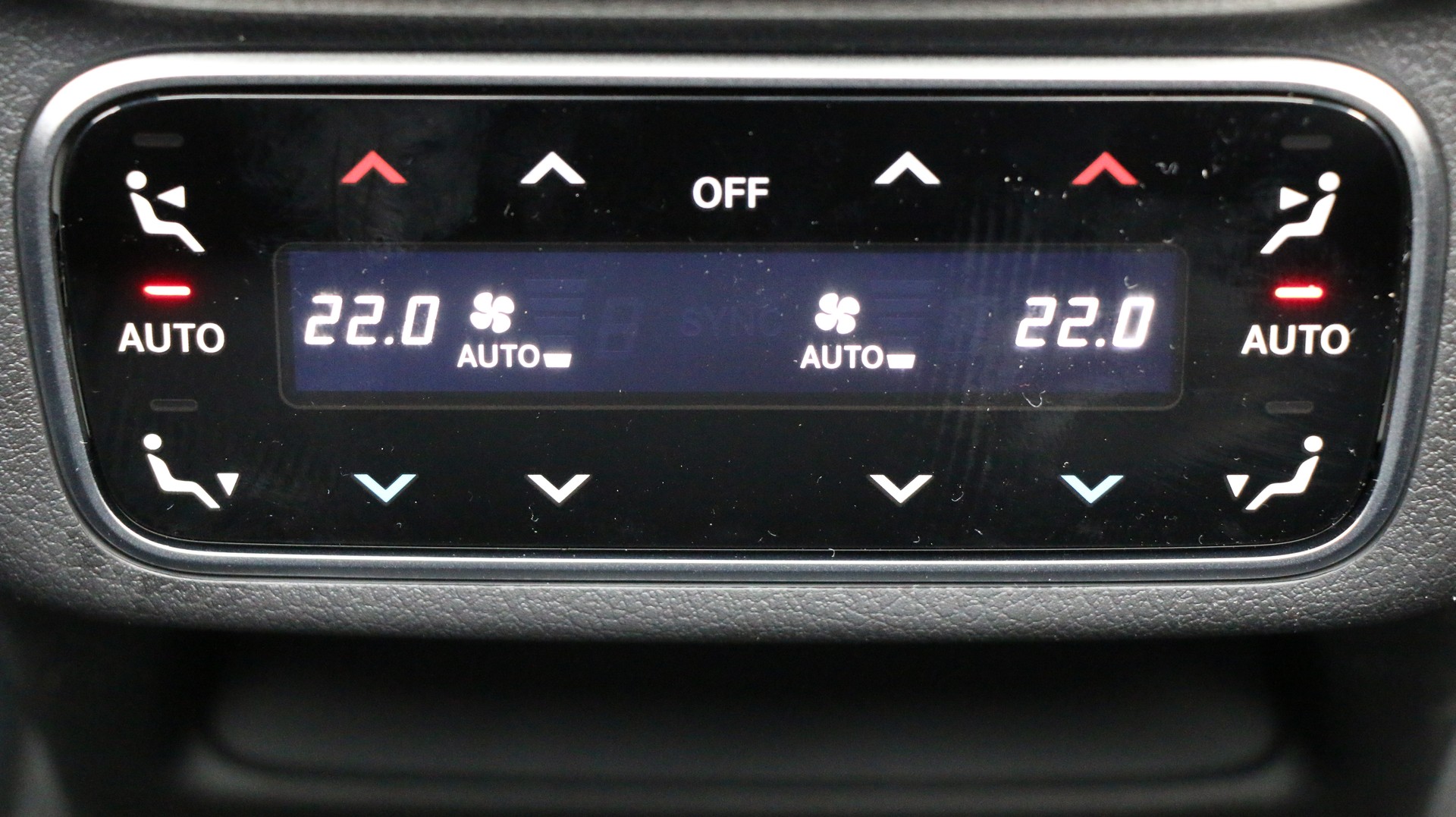 MERCEDES-BENZ GLC 200 d 4M 9G-Tronic - 13