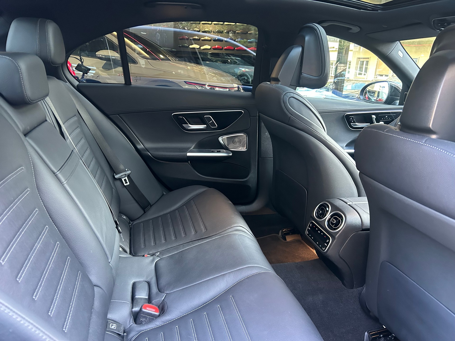 MERCEDES-BENZ C 300 4M AMG Line - 11