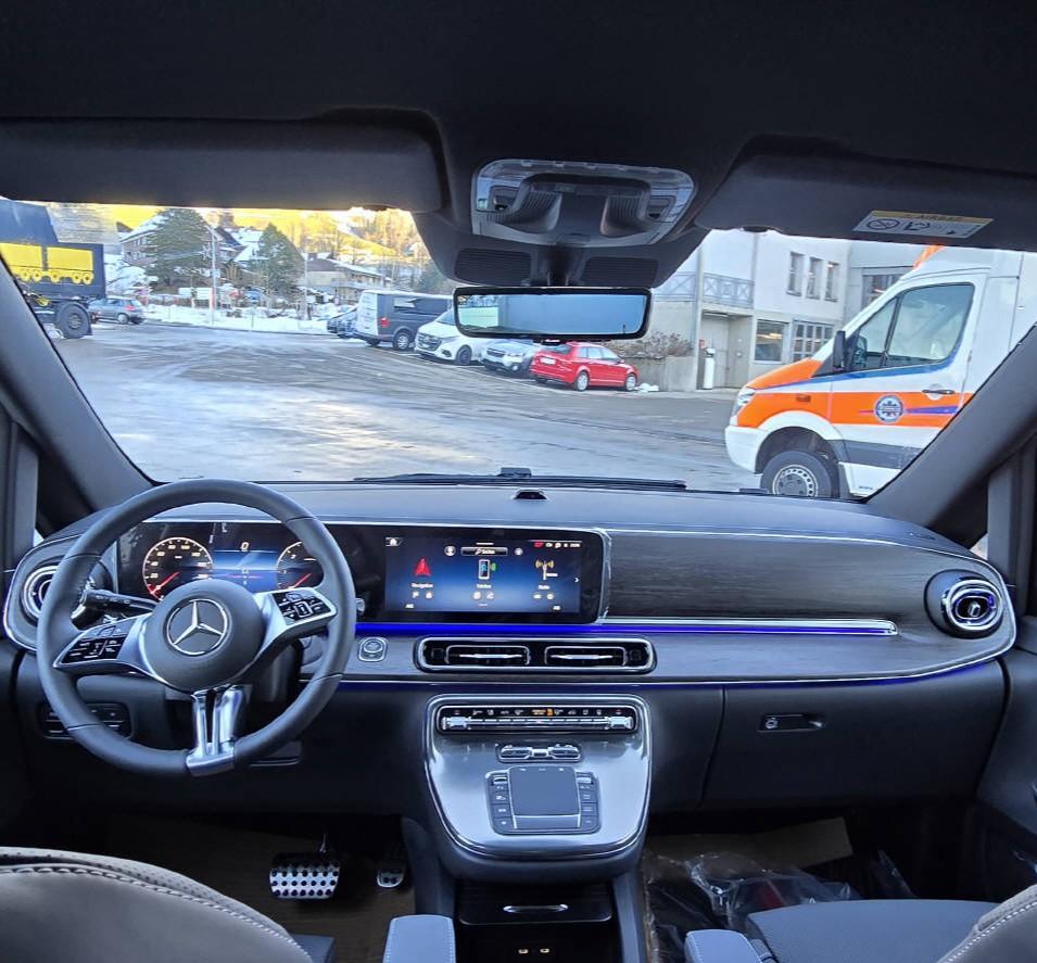 MERCEDES-BENZ V 300 d Swiss Edition L 4x4 - 12