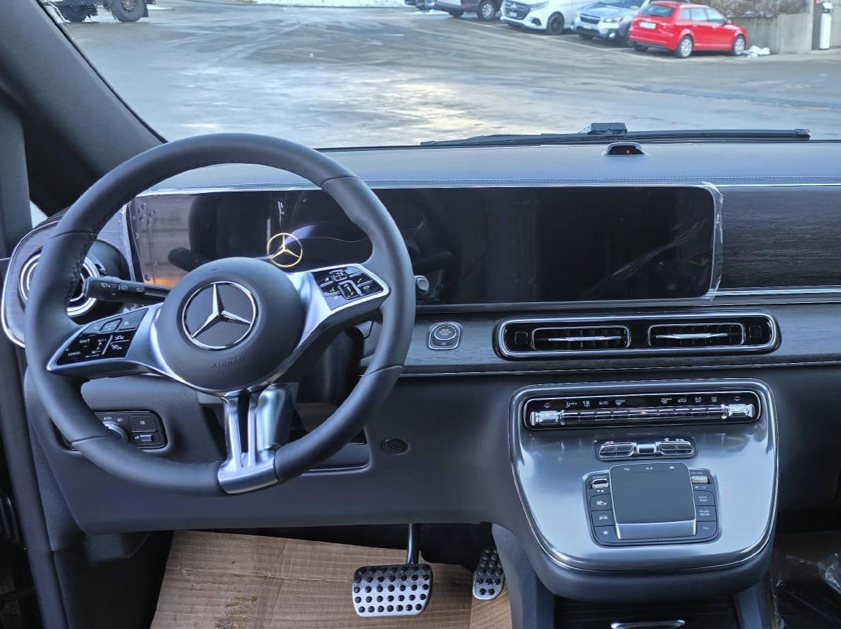 MERCEDES-BENZ V 300 d Swiss Edition L 4x4 - 13