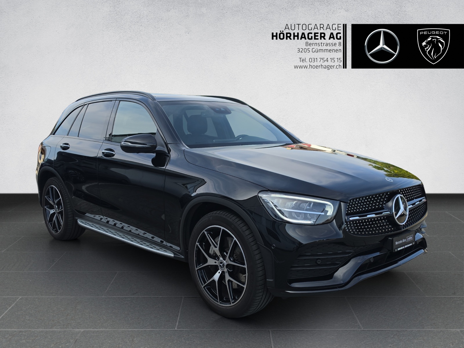 MERCEDES-BENZ GLC 300 AMG Line 4Matic 9G-Tronic