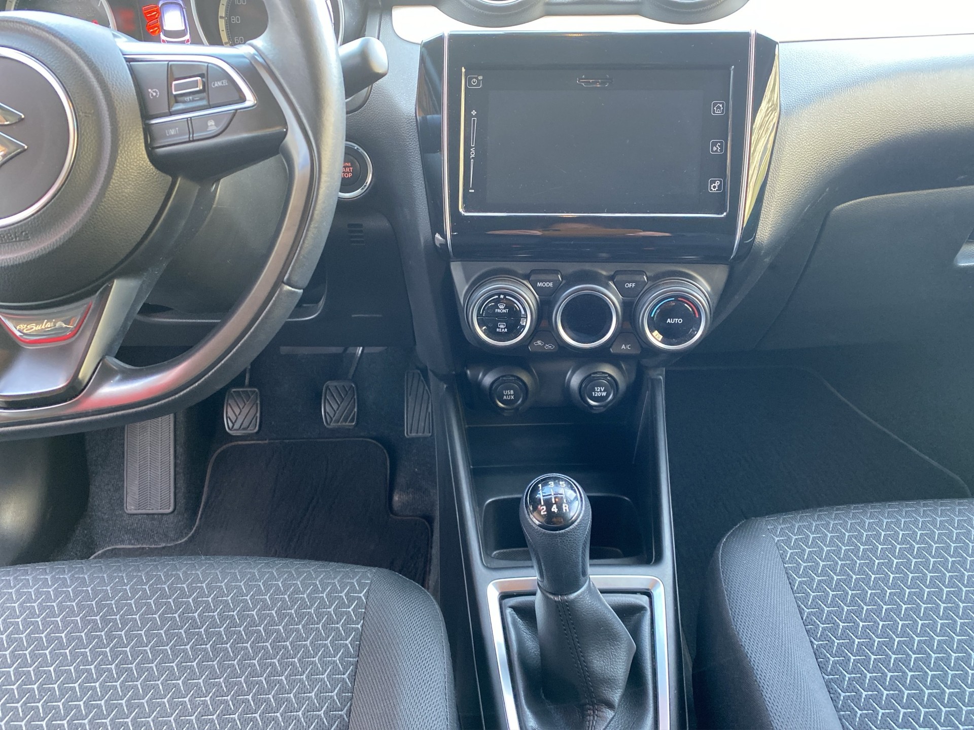 SUZUKI Swift 1.2i 16V SHVS Piz Sulai Top Hybrid Allgri4x4 - 10