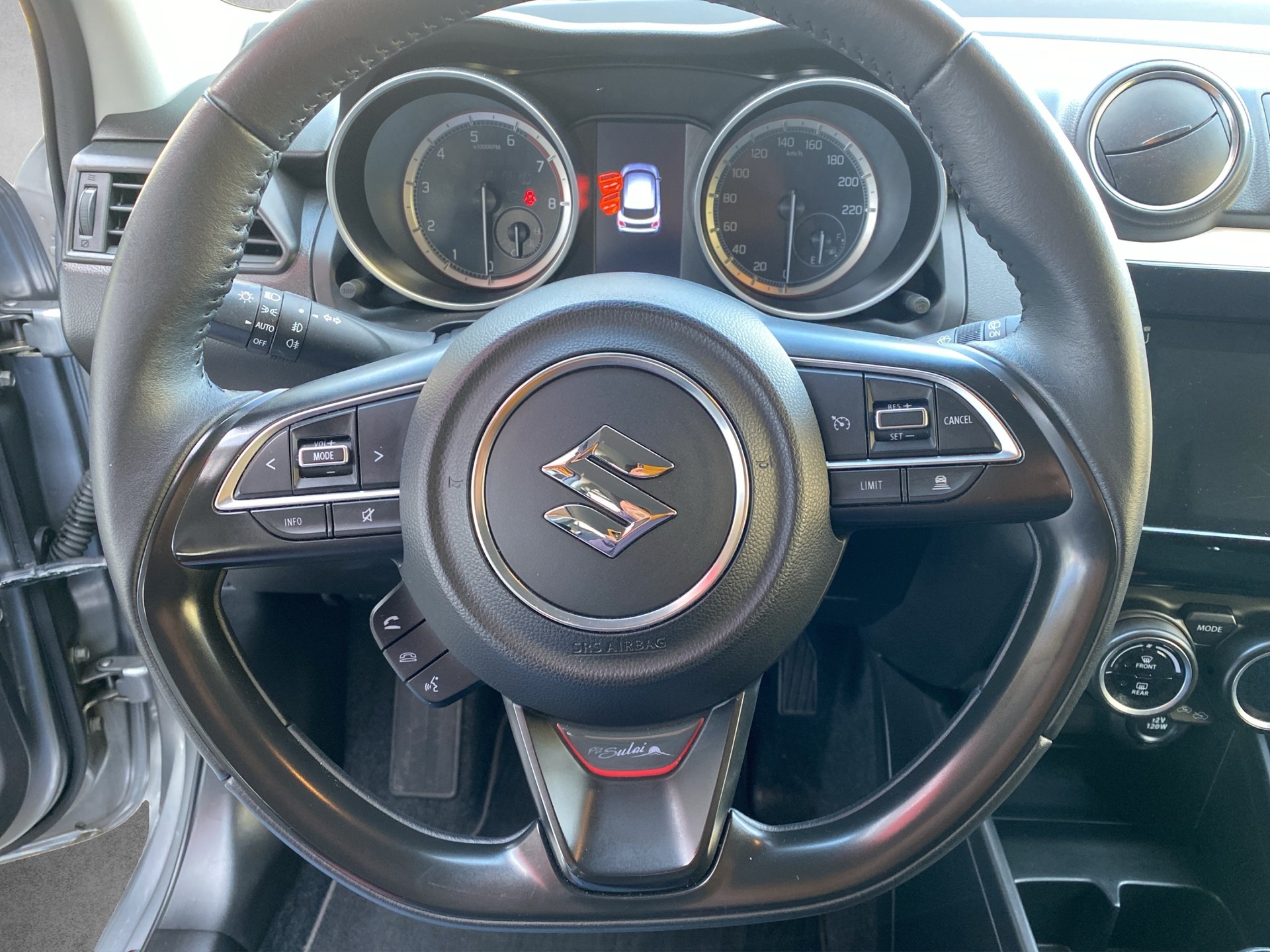 SUZUKI Swift 1.2i 16V SHVS Piz Sulai Top Hybrid Allgri4x4 - 11