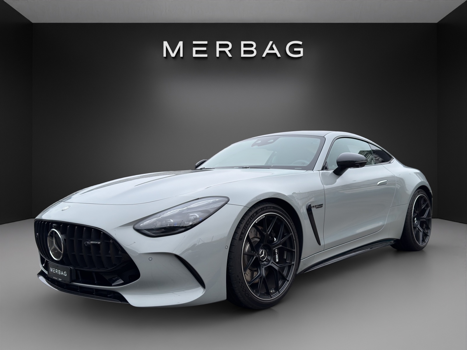 MERCEDES-BENZ AMG GT 63 4M+ Executive