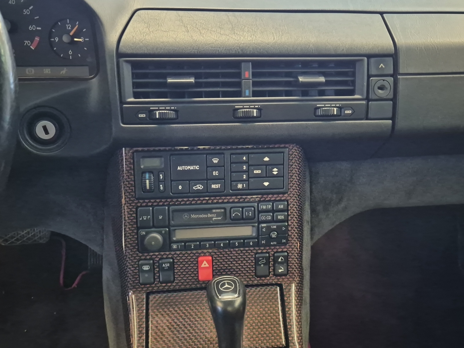 MERCEDES-BENZ SL 320 Special Edition - 15