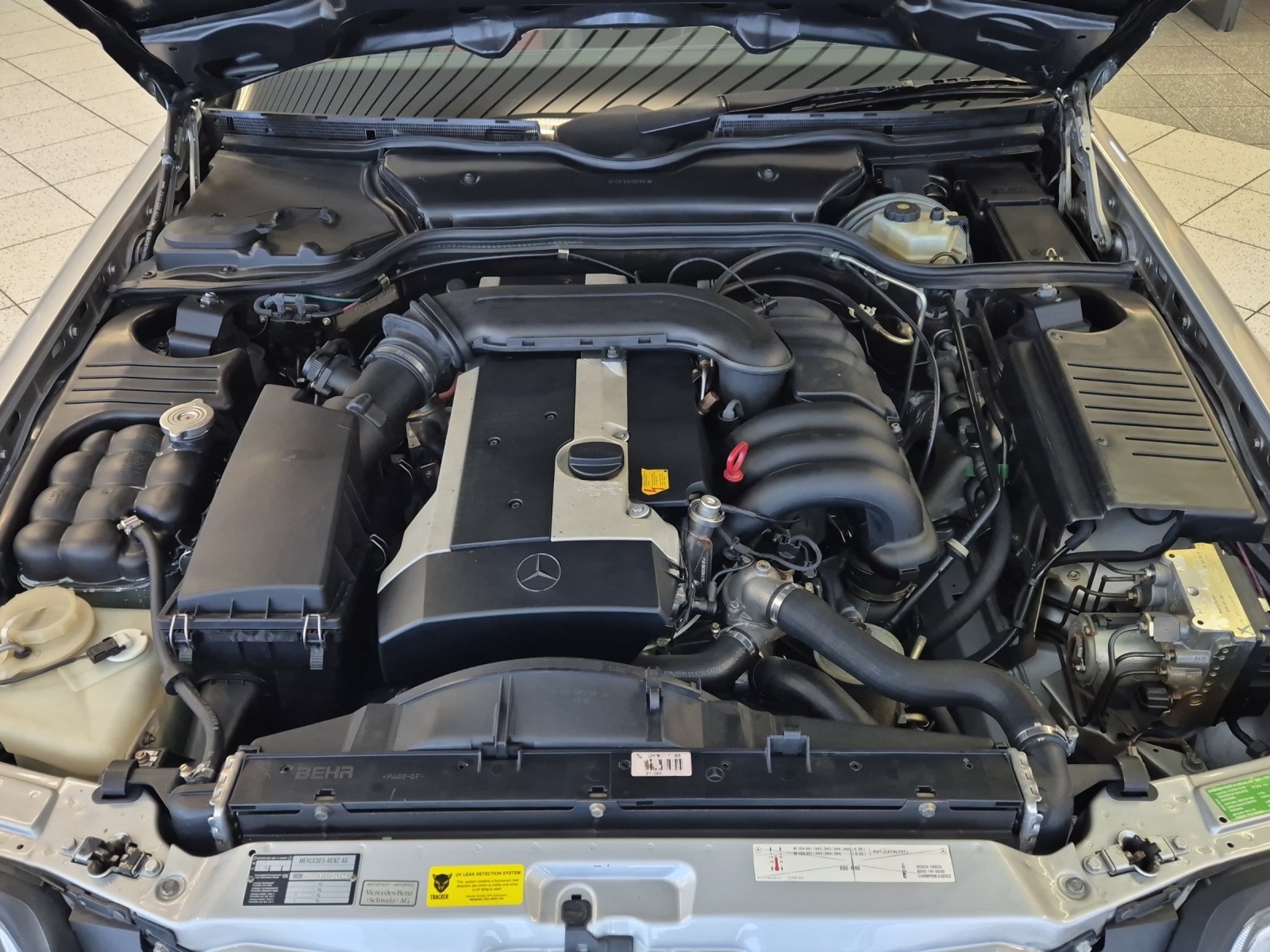 MERCEDES-BENZ SL 320 Special Edition - 27