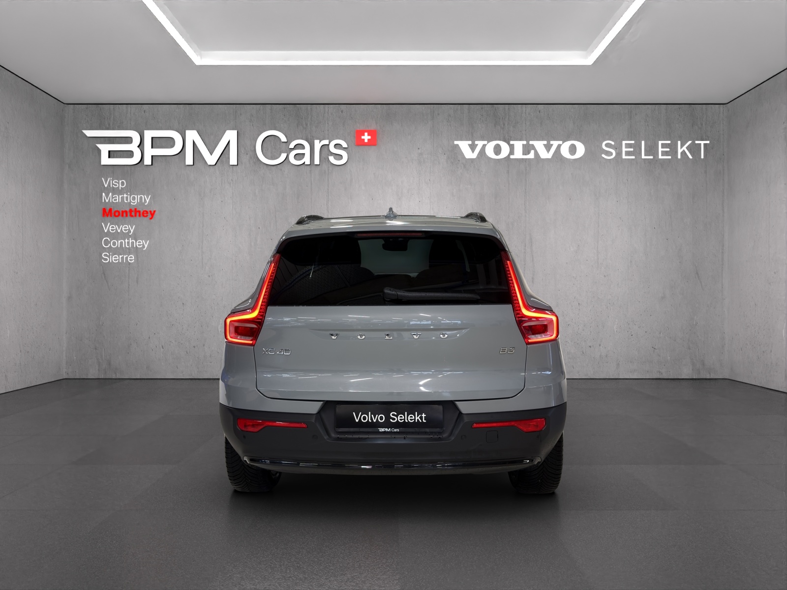 VOLVO XC40 B3 Benzin Mild Hybrid Plus Dark DCT - 5