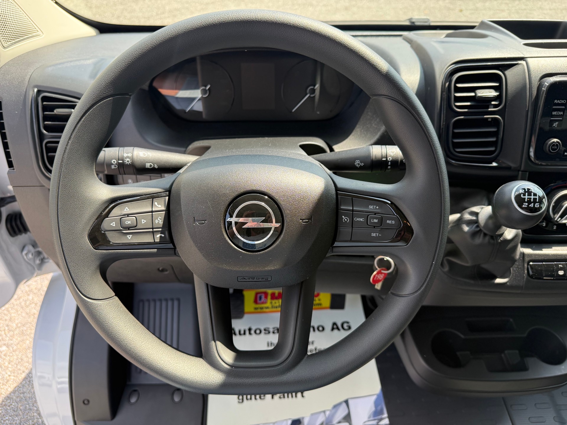 OPEL Movano 2.2 d 3.5t L2H2 140 PS neues Interieur Jg. 2026 - 13