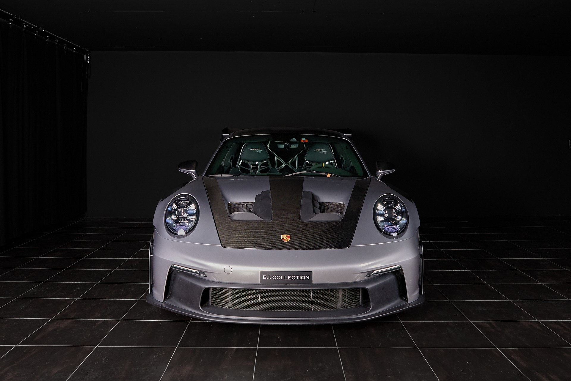 PORSCHE 911 GT3 RS - 4