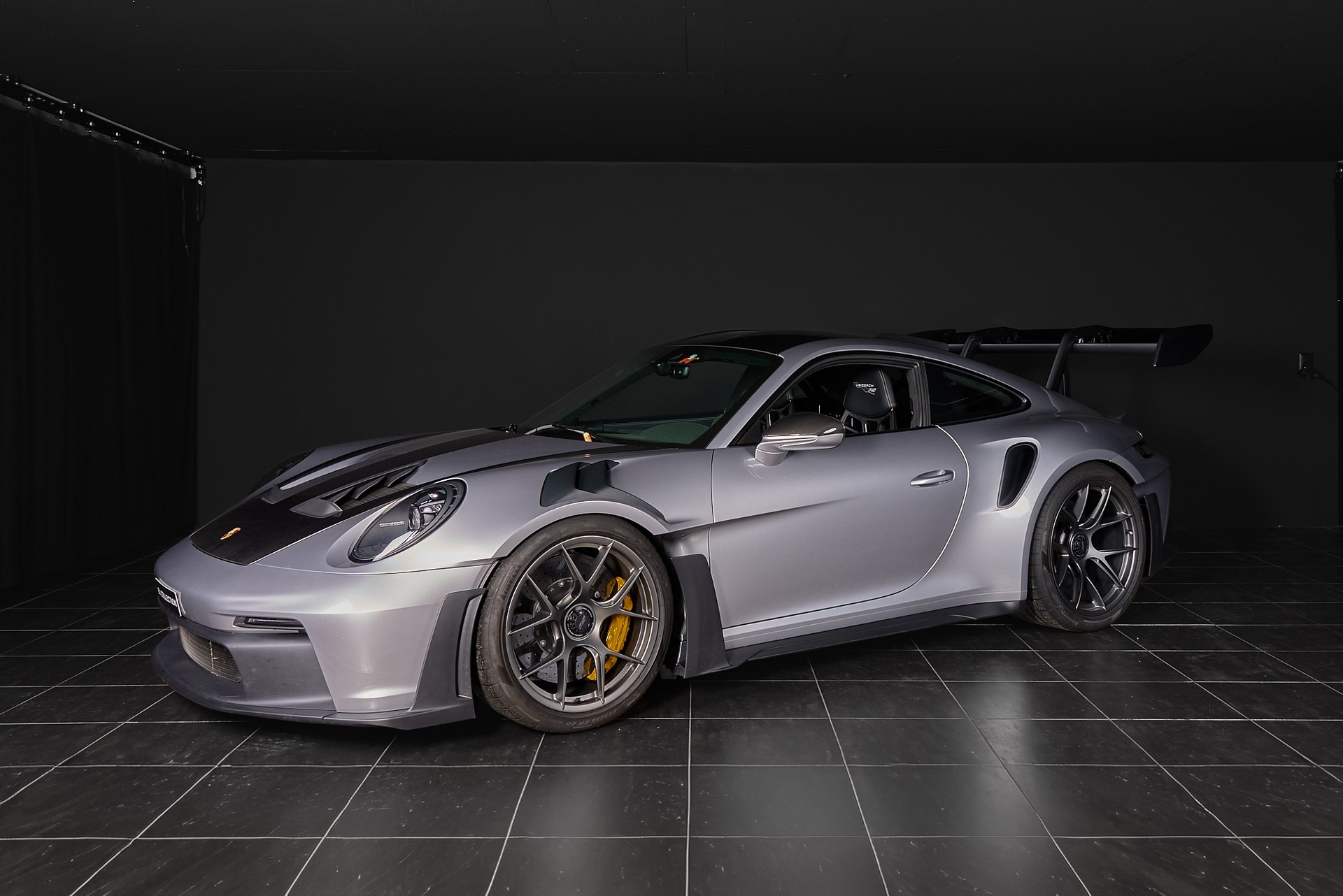 PORSCHE 911 GT3 RS