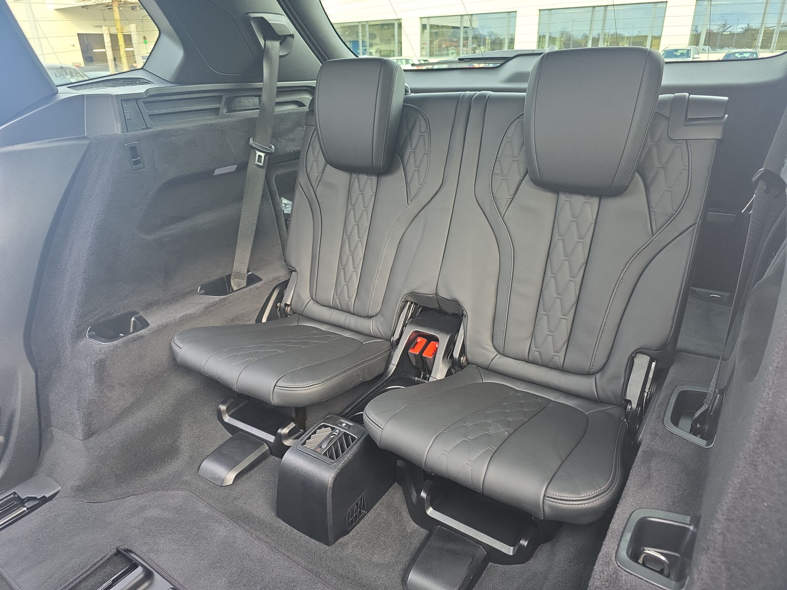 BMW X5 40d M Sport Pro xDrive * Mineralweiss* (CH) AHK 3.5T ** 7 Places ** - 20