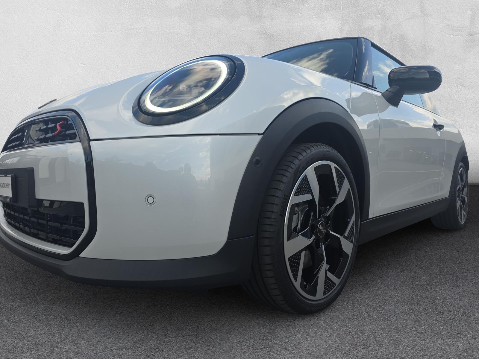 MINI Cooper S F66 2.0i (CH) - 8