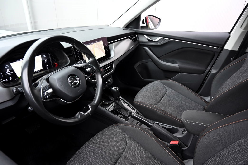 SKODA Kamiq 1.0 TSI Ambition DSG - 9