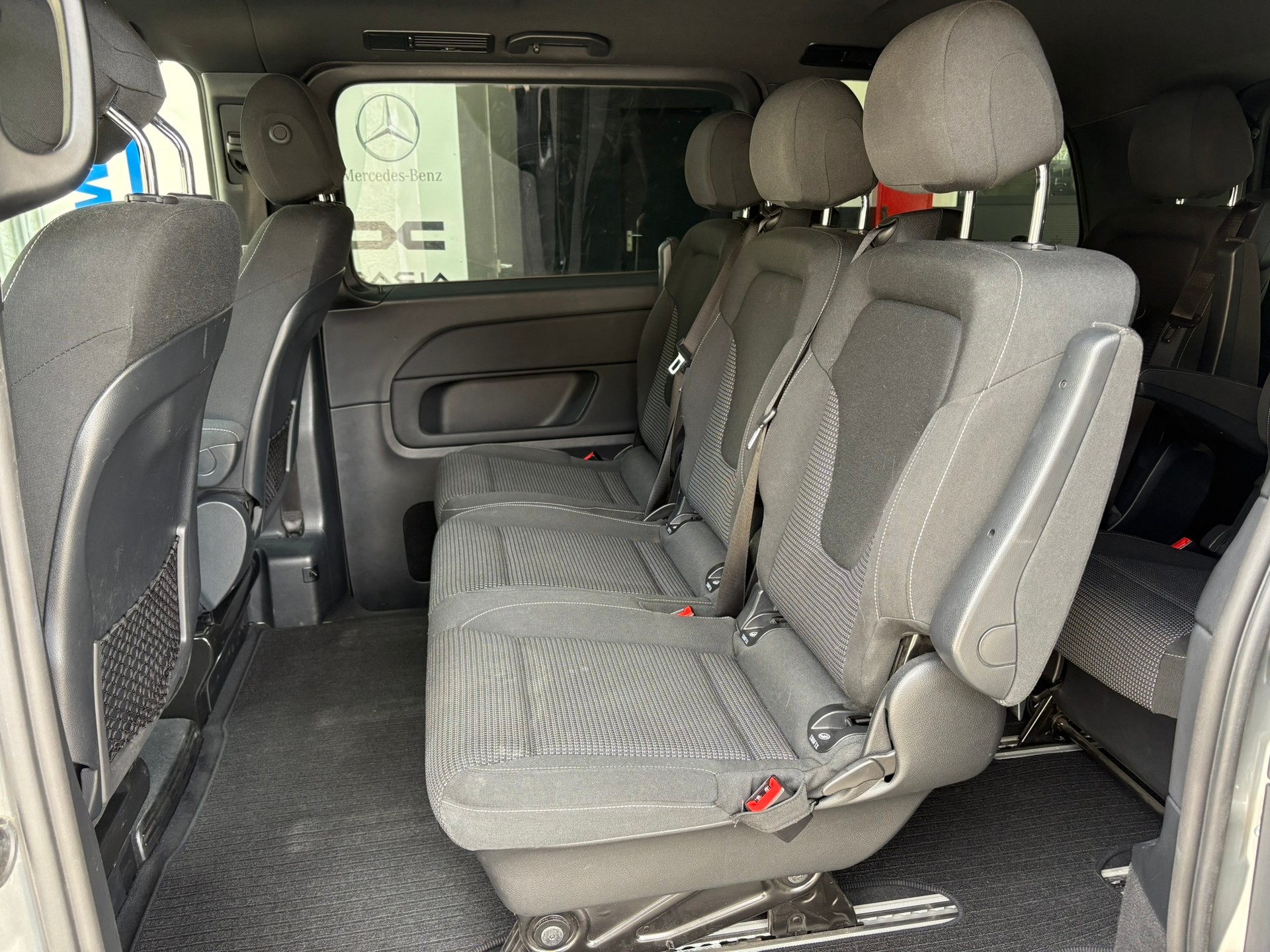 MERCEDES-BENZ V 250 d AMG Line K 4Matic - 8