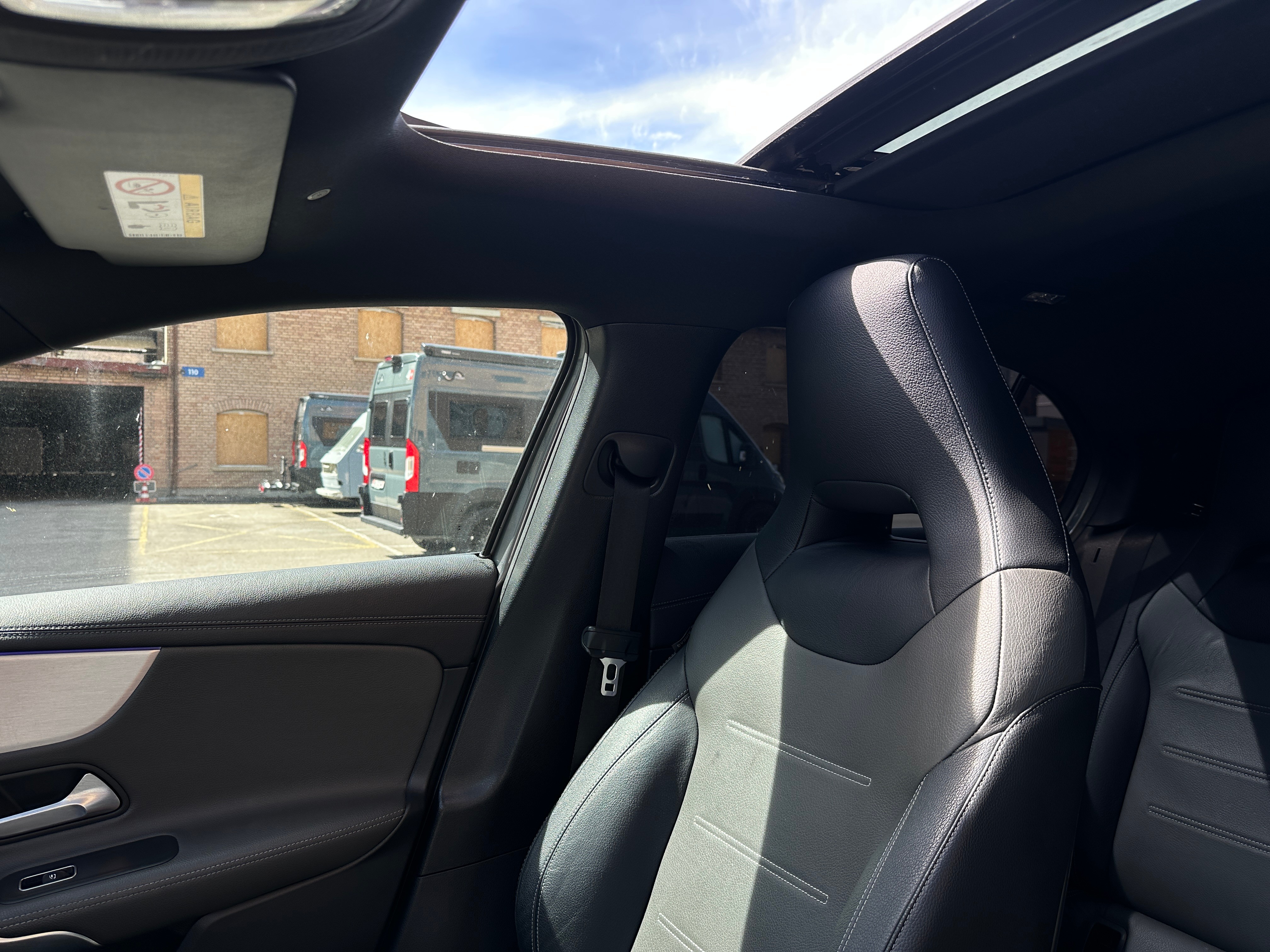MERCEDES-BENZ A 250 25