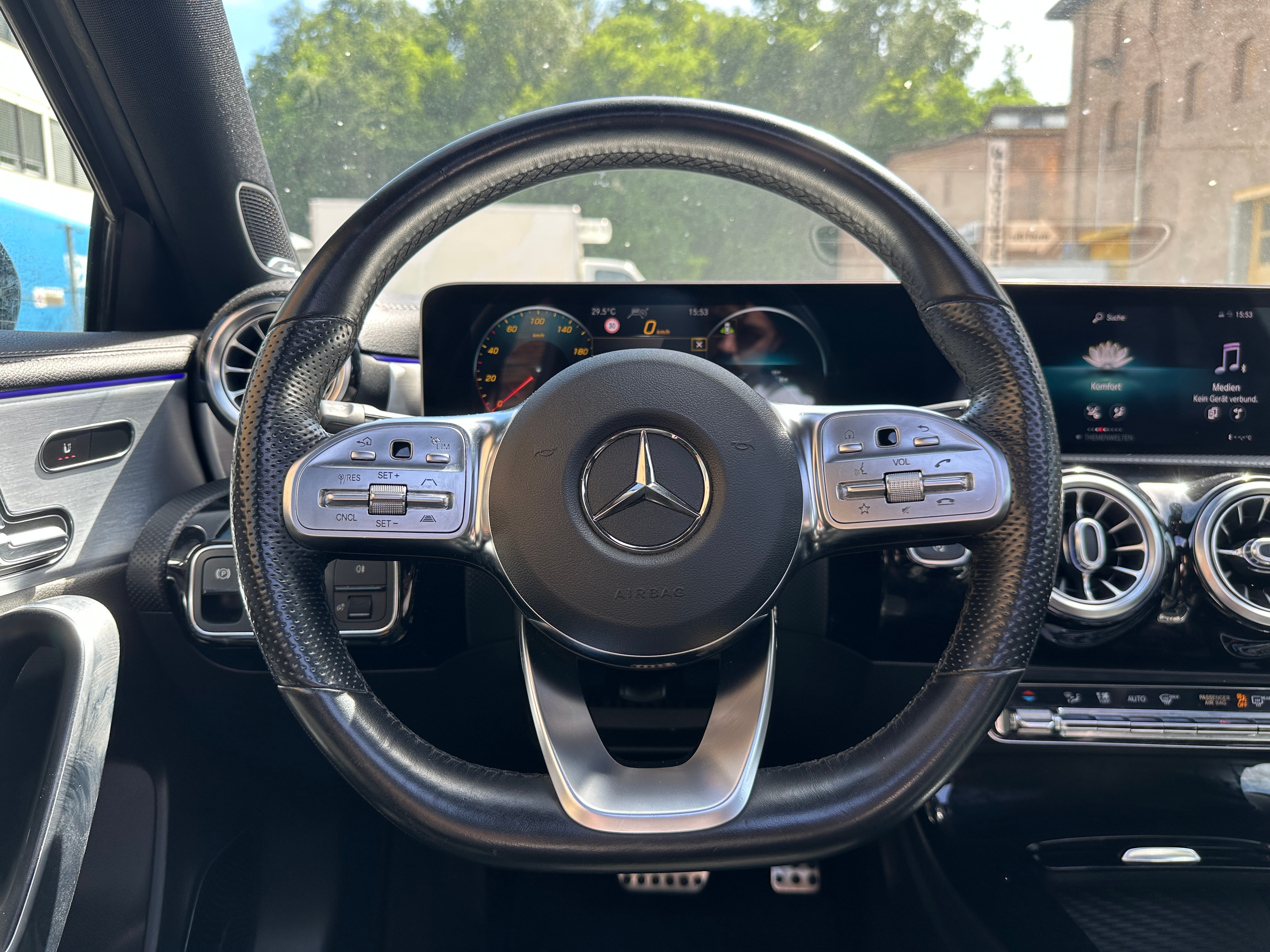 MERCEDES-BENZ A 250 12