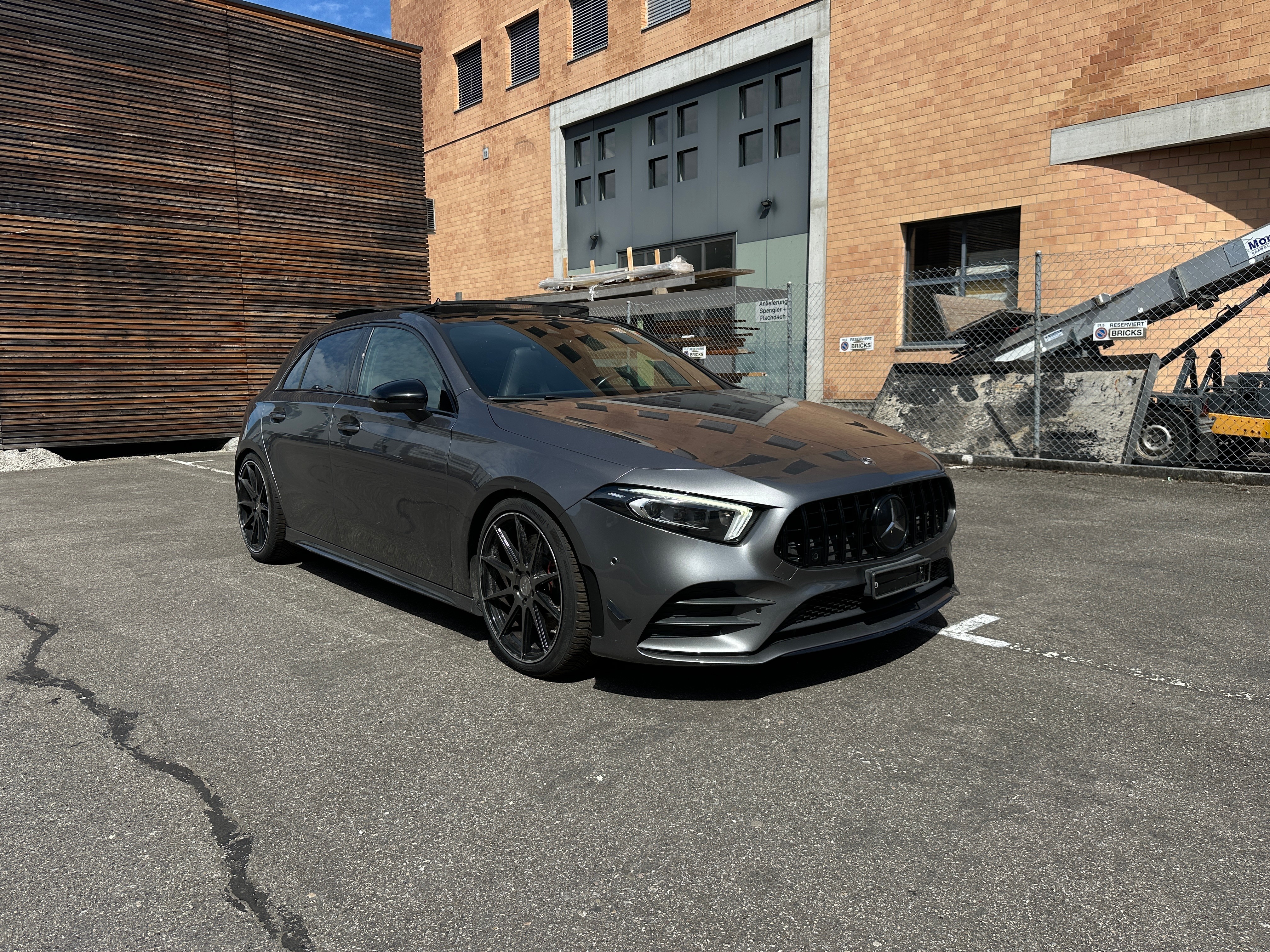 MERCEDES-BENZ A 250 8