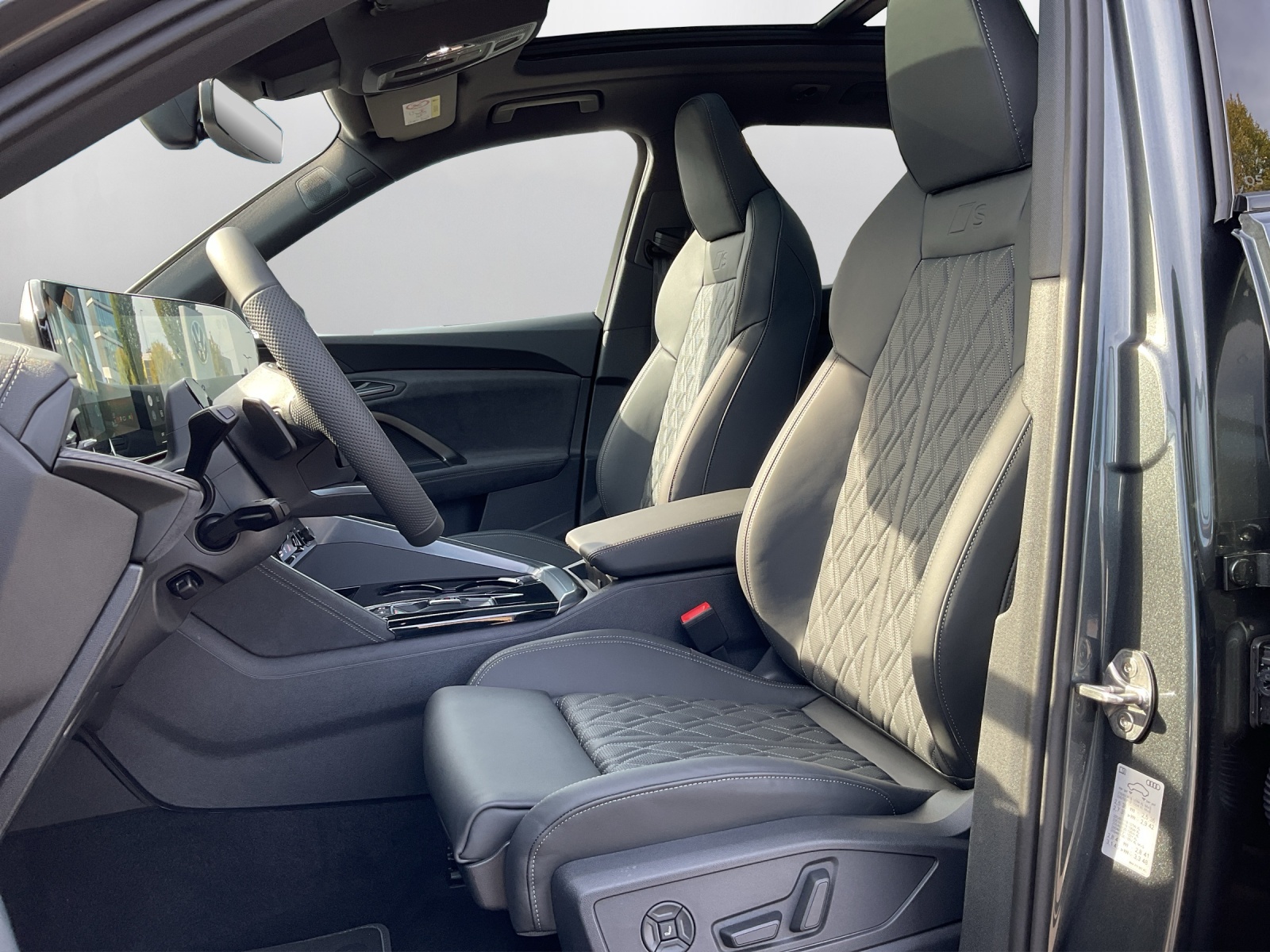 AUDI Q5 e-hybrid quattro 270 kW S-tronic - 10