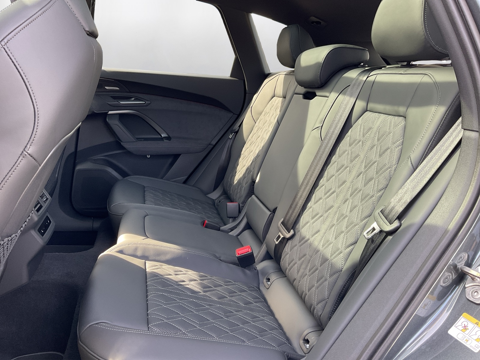 AUDI Q5 e-hybrid quattro 270 kW S-tronic - 11