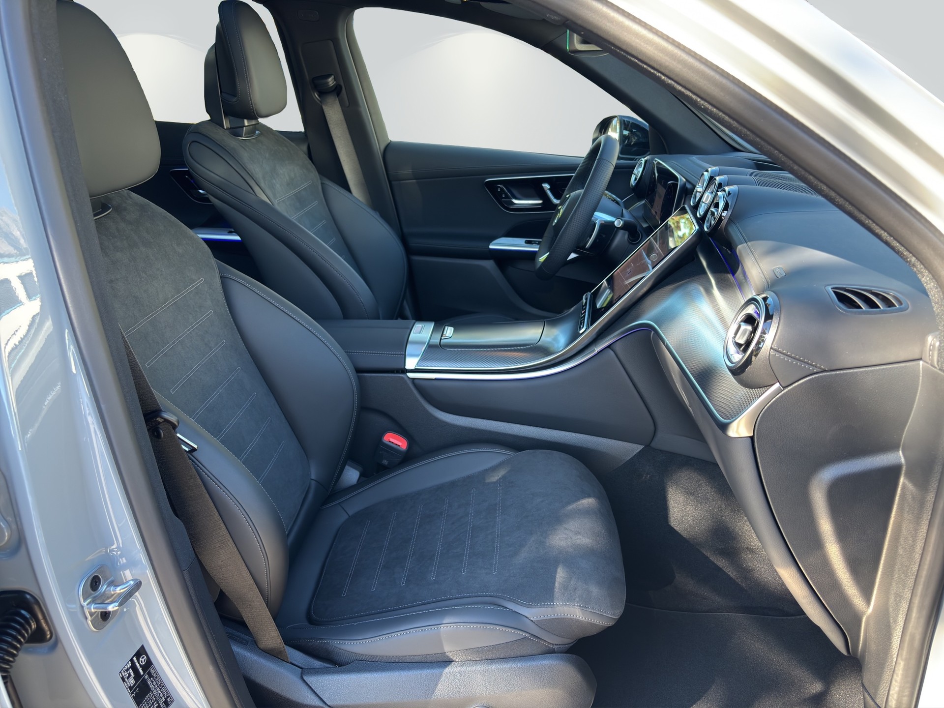 MERCEDES-BENZ GLC 300 d 4Matic 9G-Tronic - 11