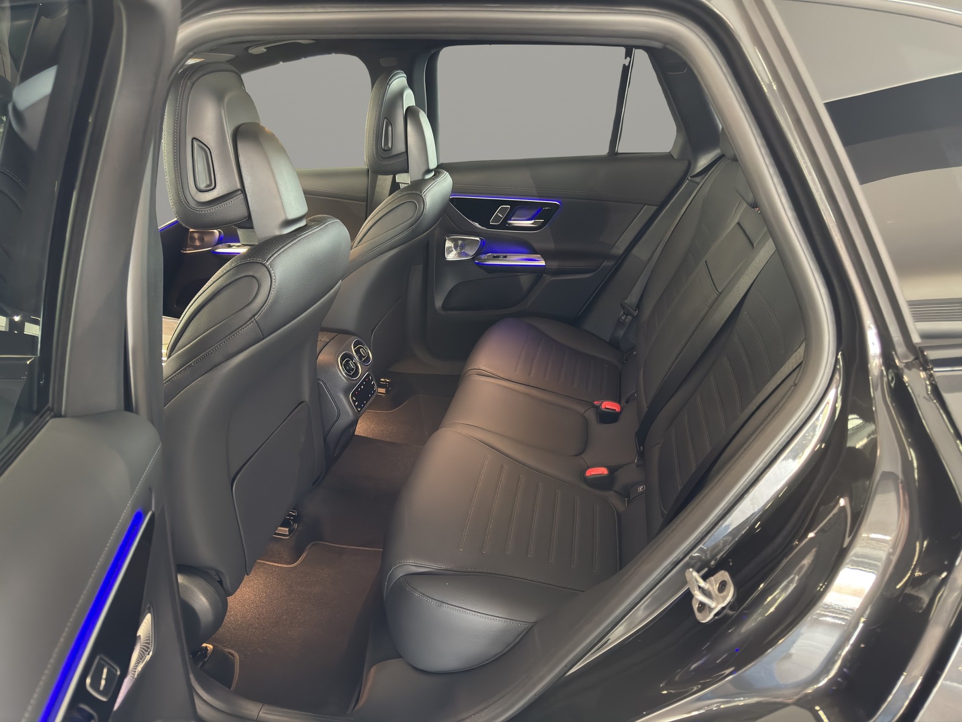 MERCEDES-BENZ GLC 300 de 4Matic EQ Star 9G-Tronic - 12