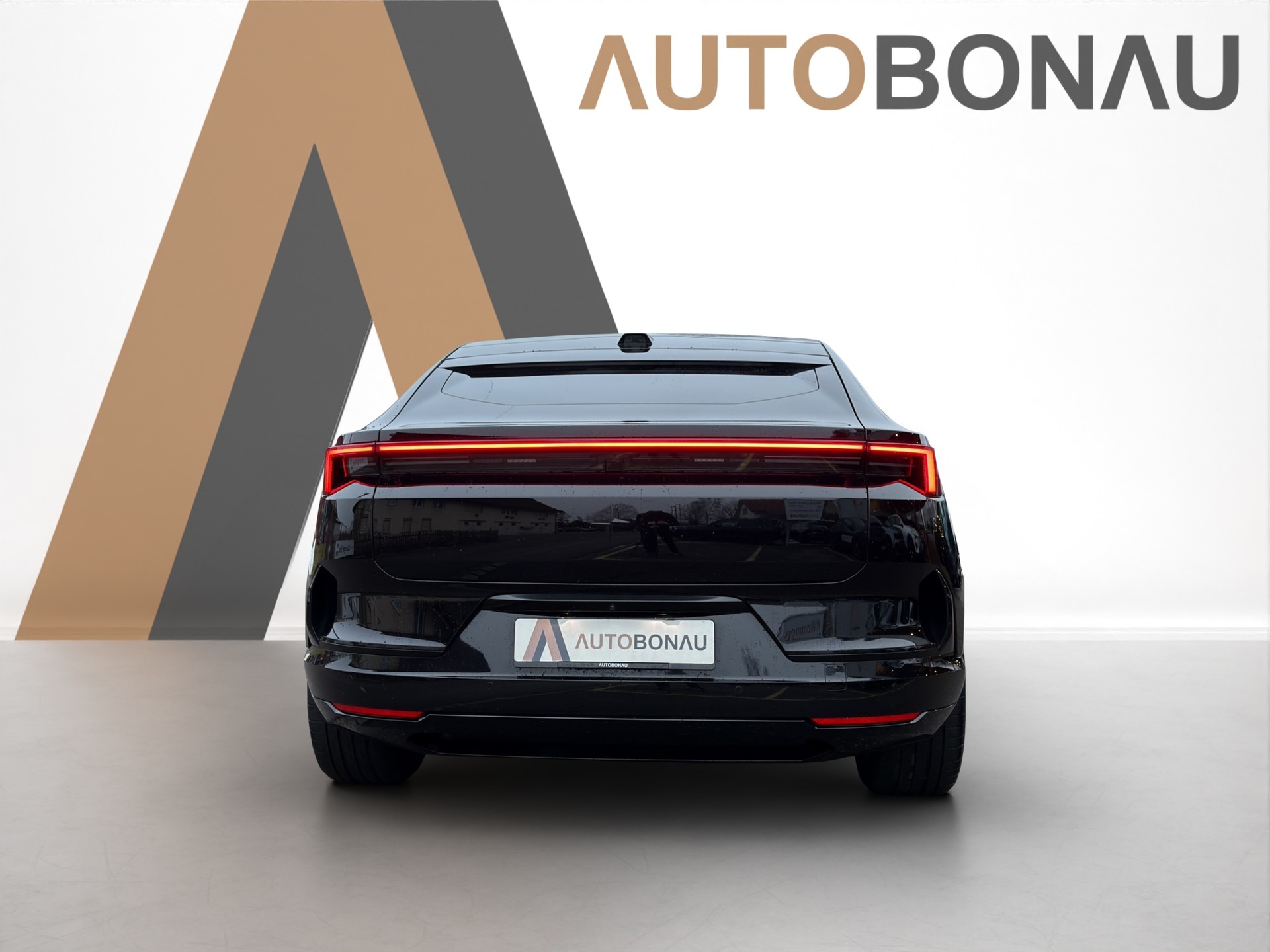 POLESTAR 4 Long Range Dual Motor - 4