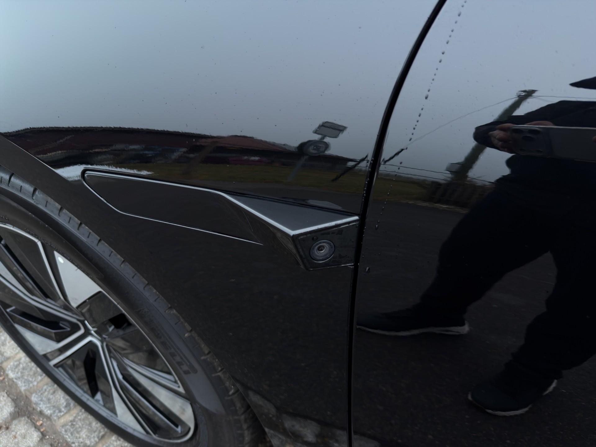 POLESTAR 4 Long Range Dual Motor - 24