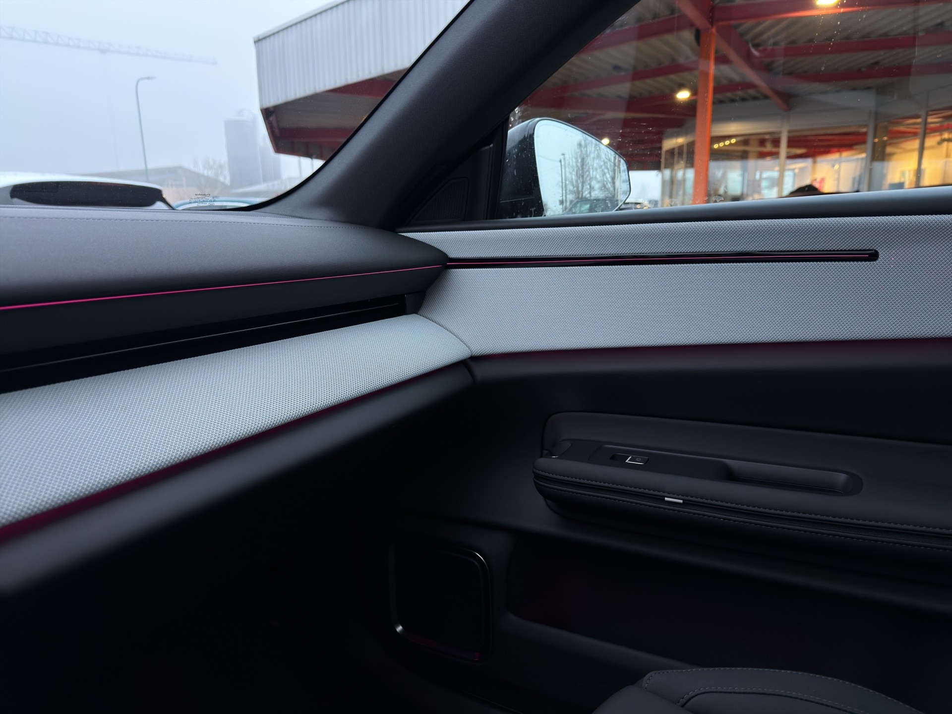 POLESTAR 4 Long Range Dual Motor - 30