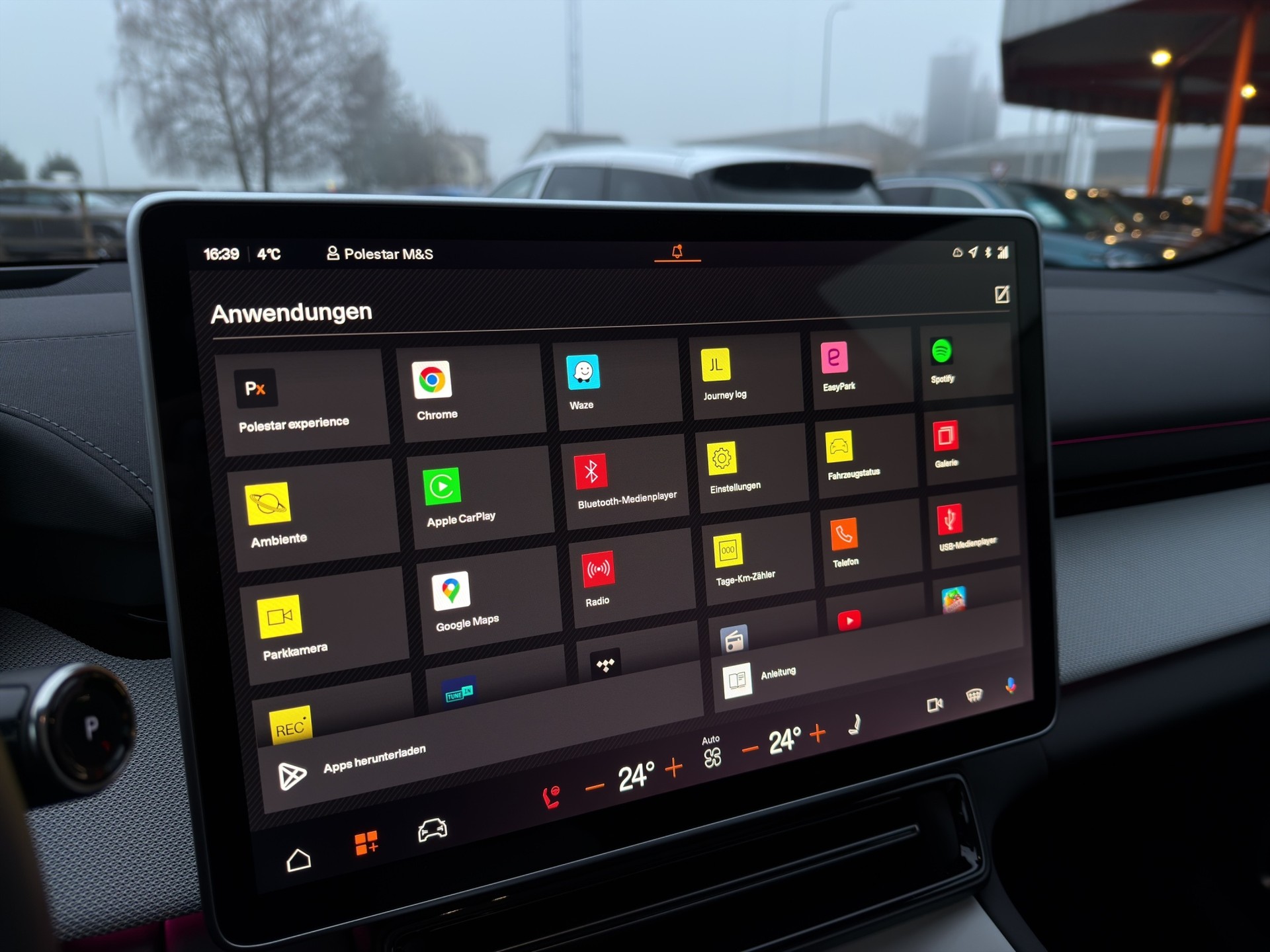 POLESTAR 4 Long Range Dual Motor - 29