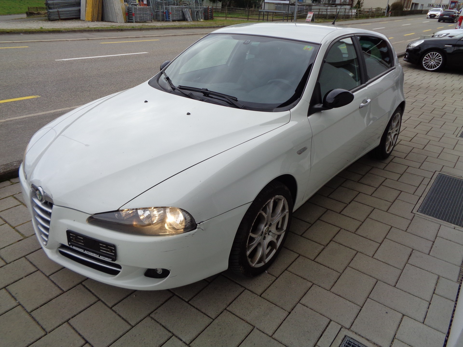 ALFA ROMEO 147 1.6 TS 16V Progression - 4