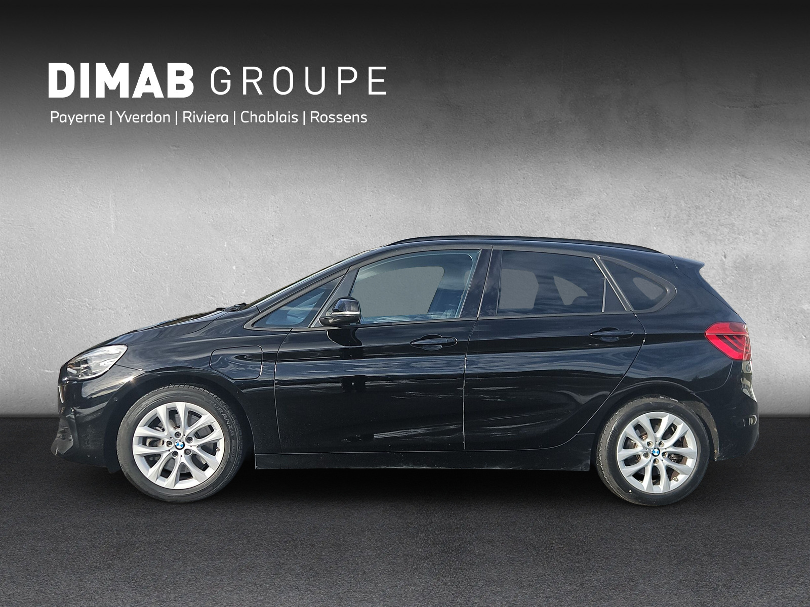 BMW 225xe Active Tourer - 3
