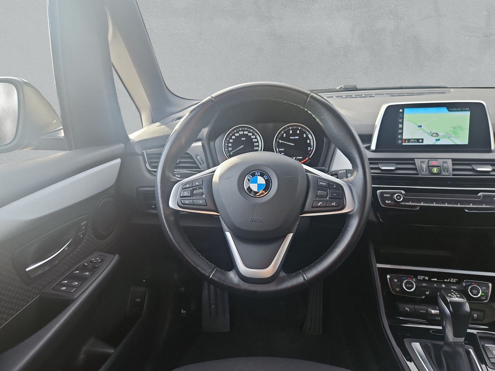 BMW 225xe Active Tourer - 17