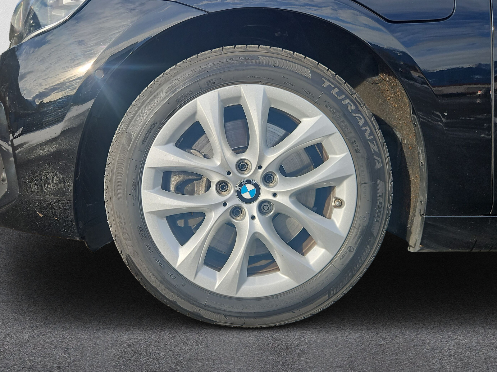 BMW 225xe Active Tourer - 10