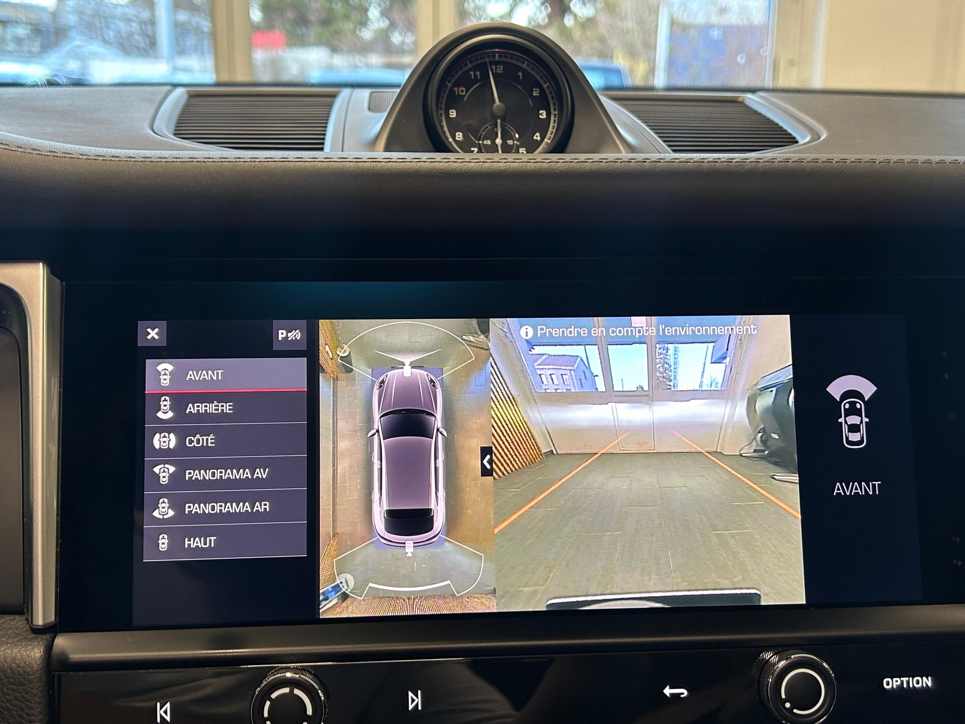 PORSCHE Macan 2.0 - 22