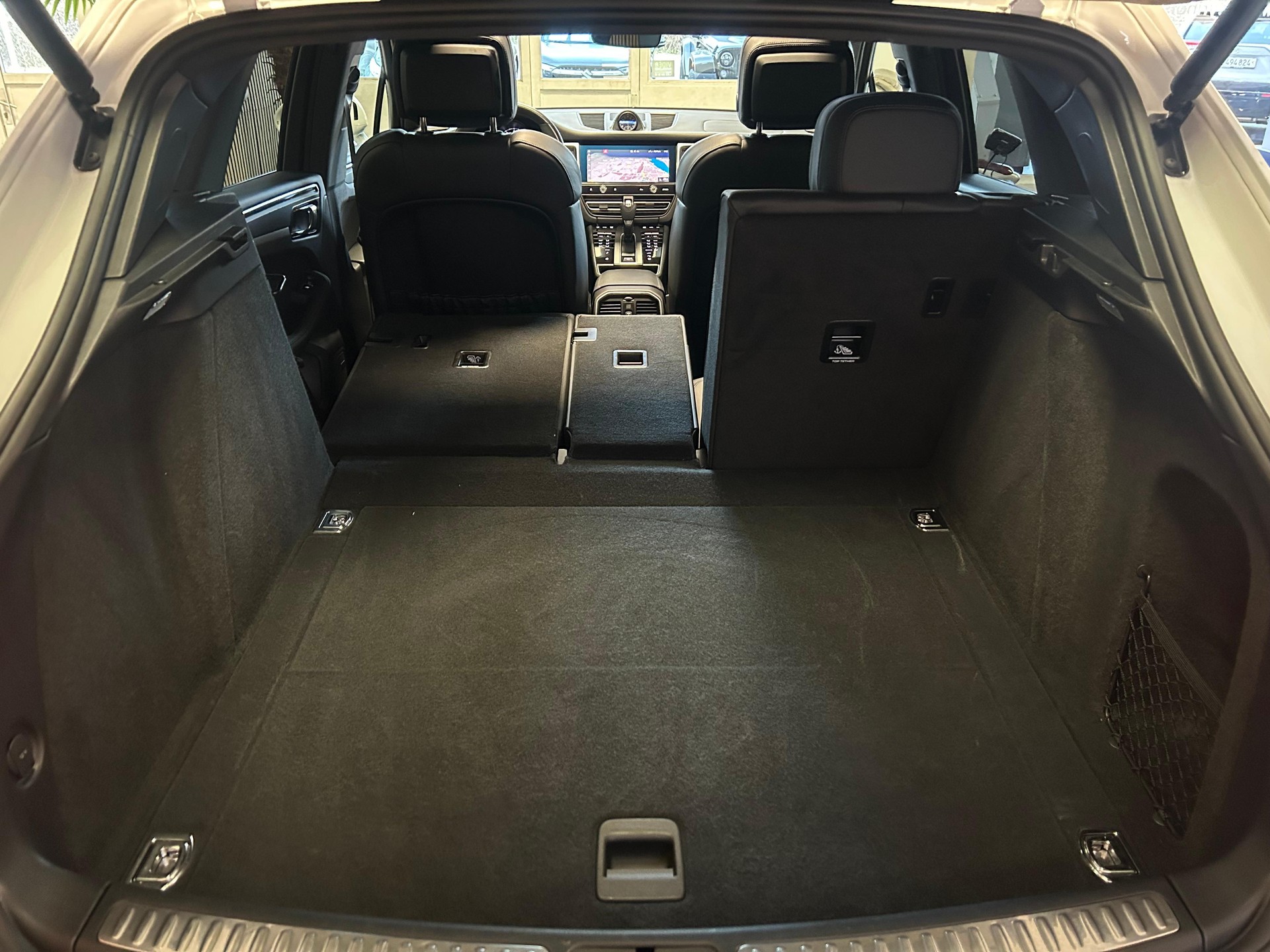 PORSCHE Macan 2.0 - 27