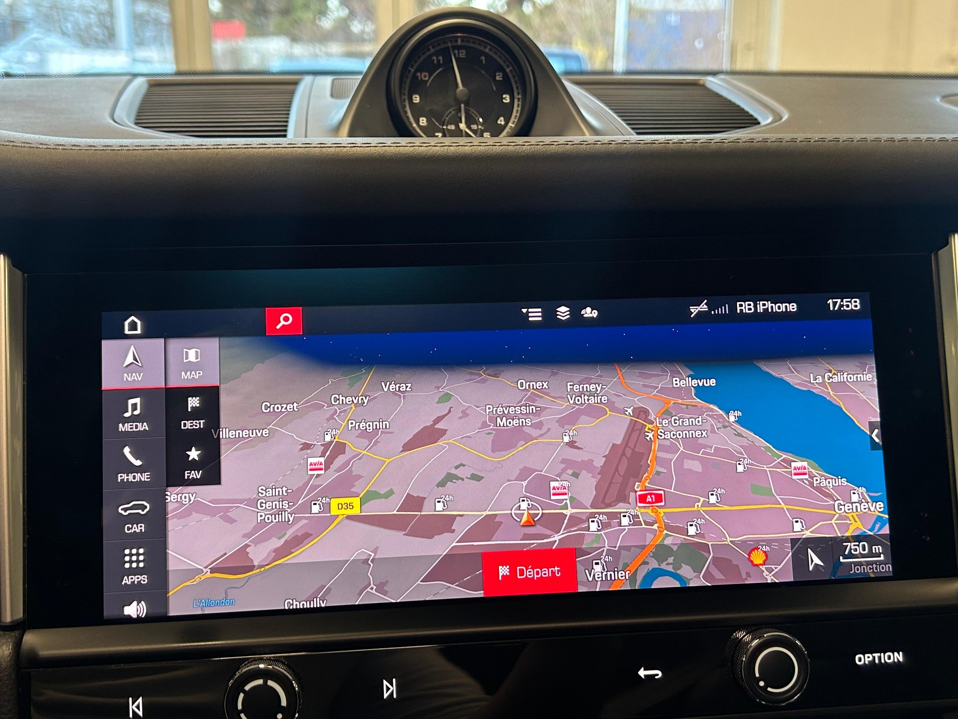 PORSCHE Macan 2.0 - 19