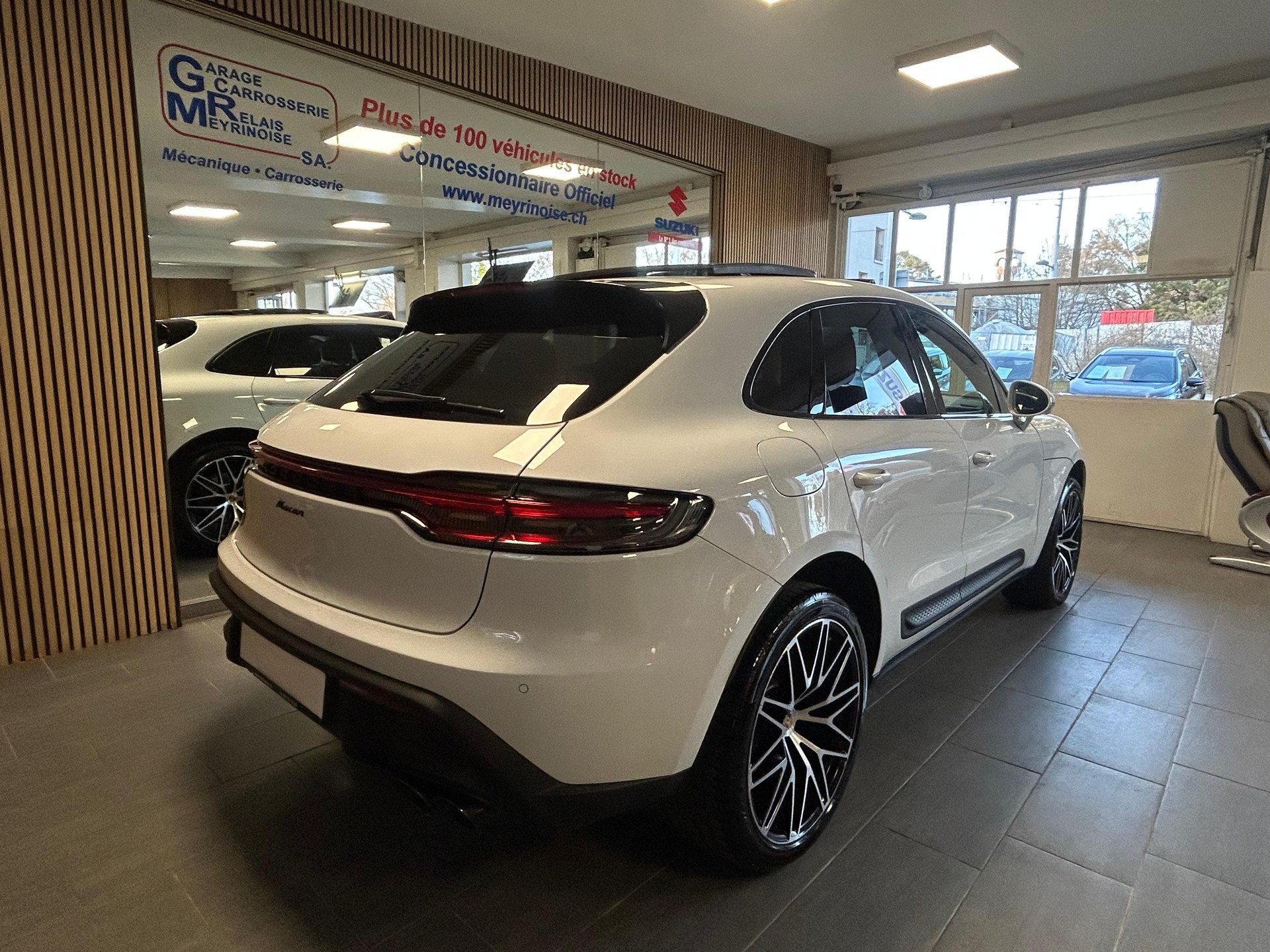 PORSCHE Macan 2.0 - 14